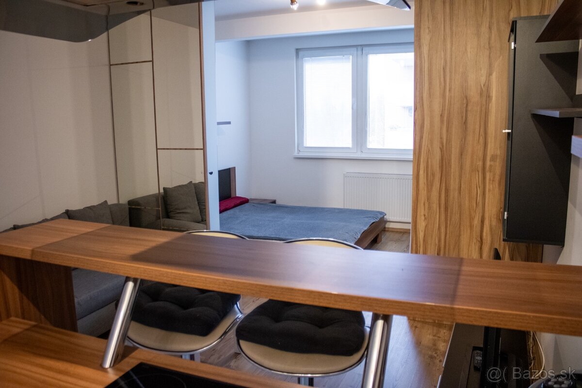 1-izbový byt Kadnárová Bratislava-Rača S PARKOVACÍM MIESTOM - 9