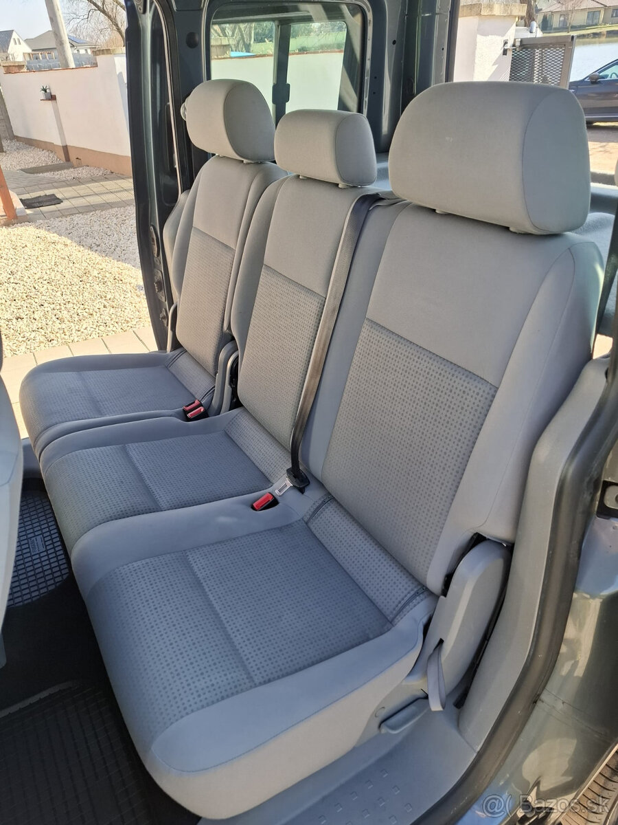 VOLKSWAGEN CADDY Life 1.9TDi - 9