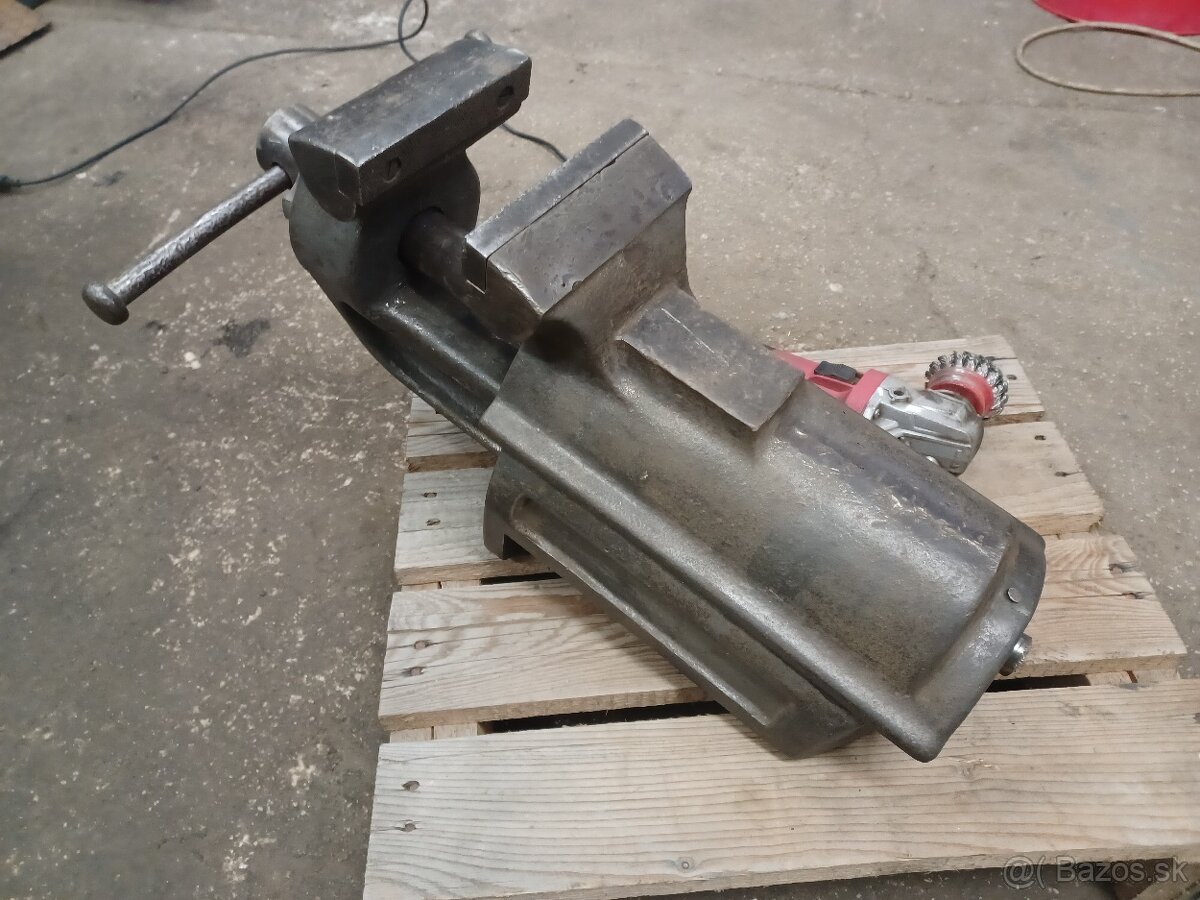 Veľký Zverák čeľuste 150mm - 9