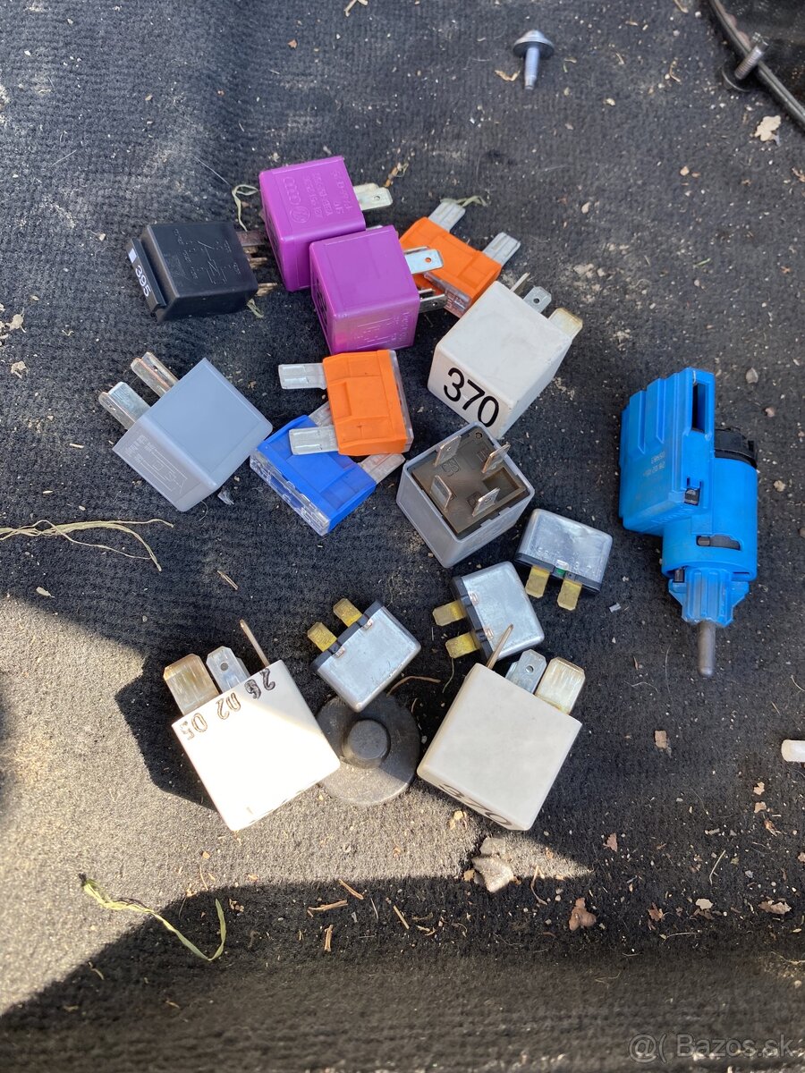 Audi a6 c6 interiér (MMI, riadiace jednotky) - 9