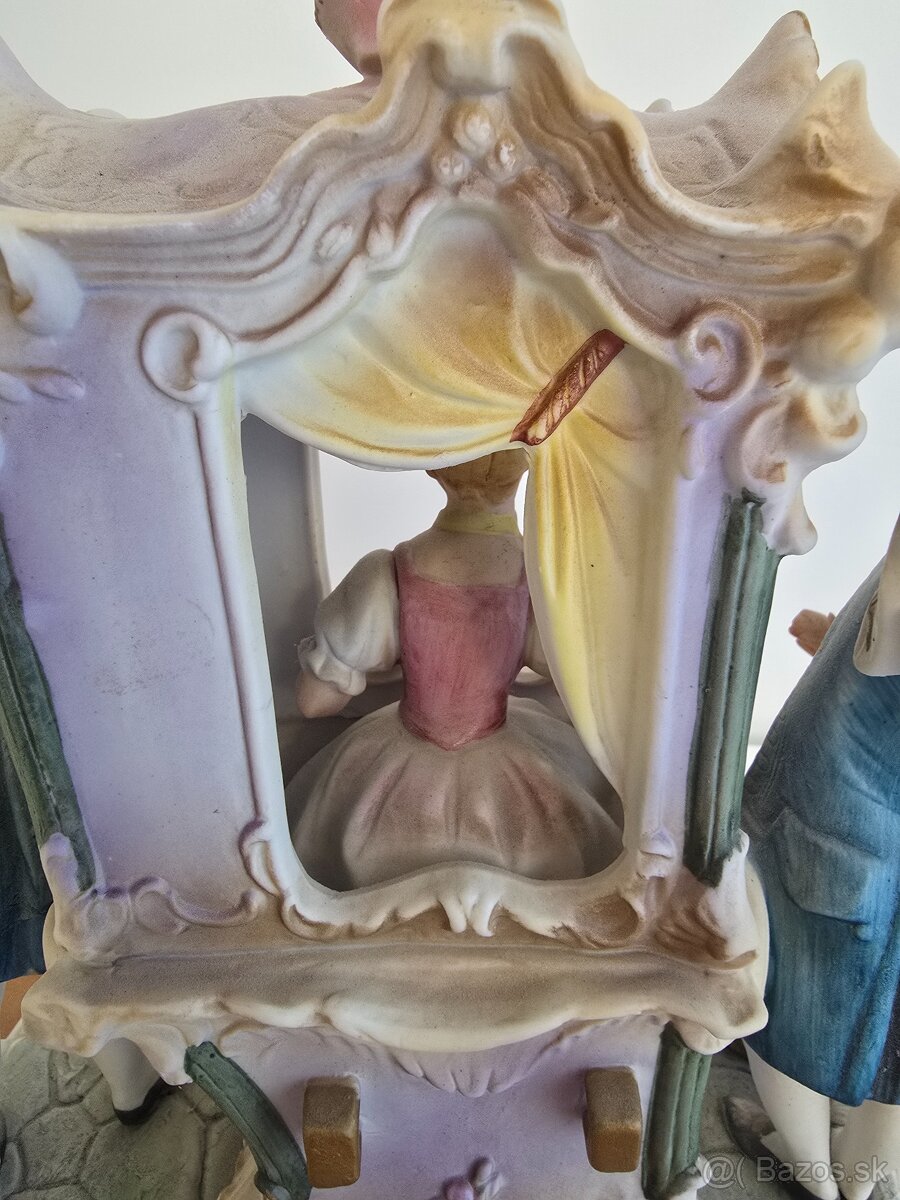 Porcelánová soška Biscuit - 9