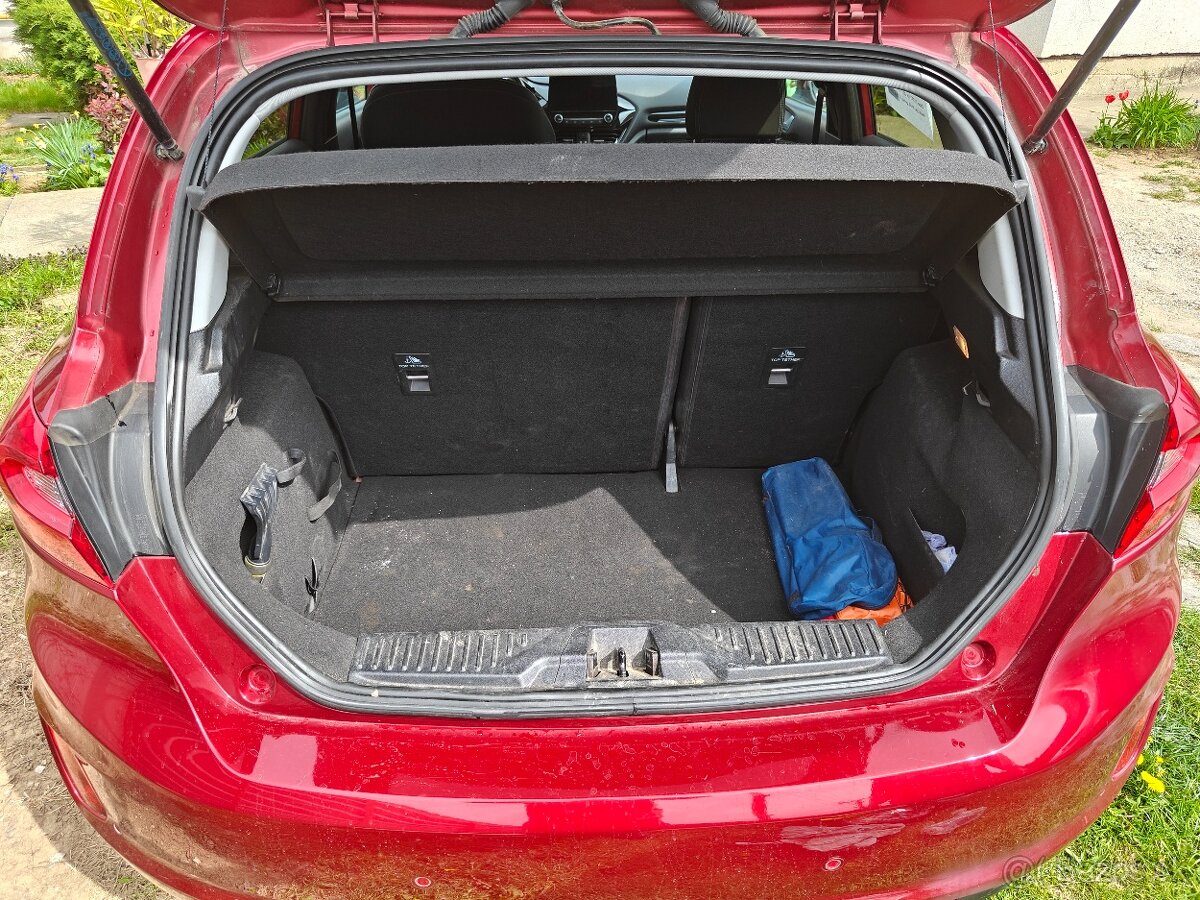 Predam Ford fiesta 1.5 tdci VII - 9