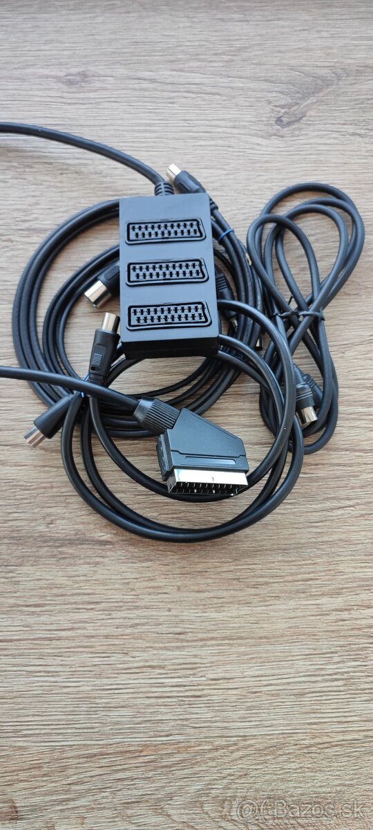 Predám káble audio-video,koax,sieťové a iné 1 eur kus. - 9