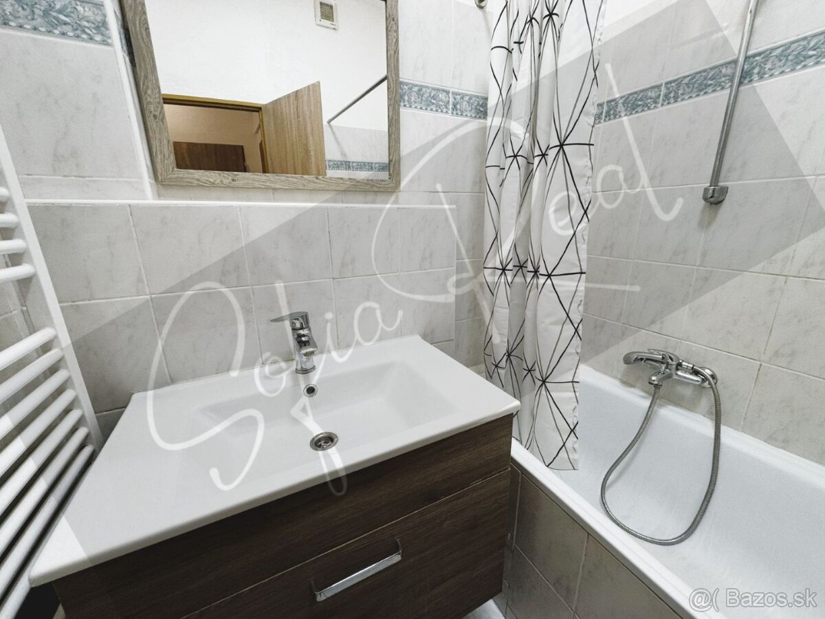 PRENÁJOM: 2-izbový byt; širšie centrum (Trnavské mýto) - 9