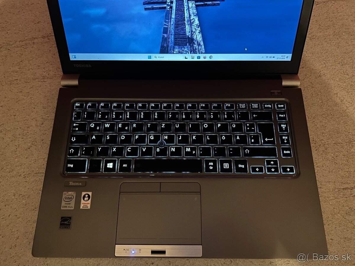 Toshiba Tecra Z40 s 14"HD+,Intel i5,8gb ram,240gb disk - 9