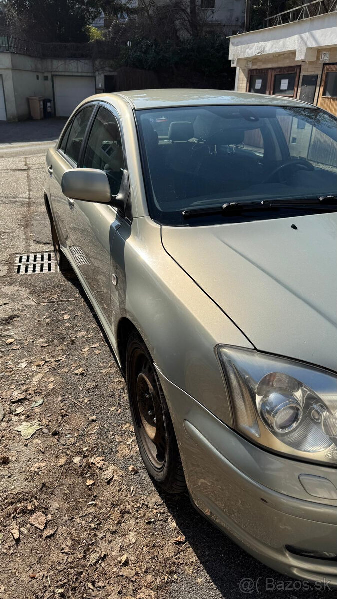 TOYOTA AVENSYS 2.2 - 9