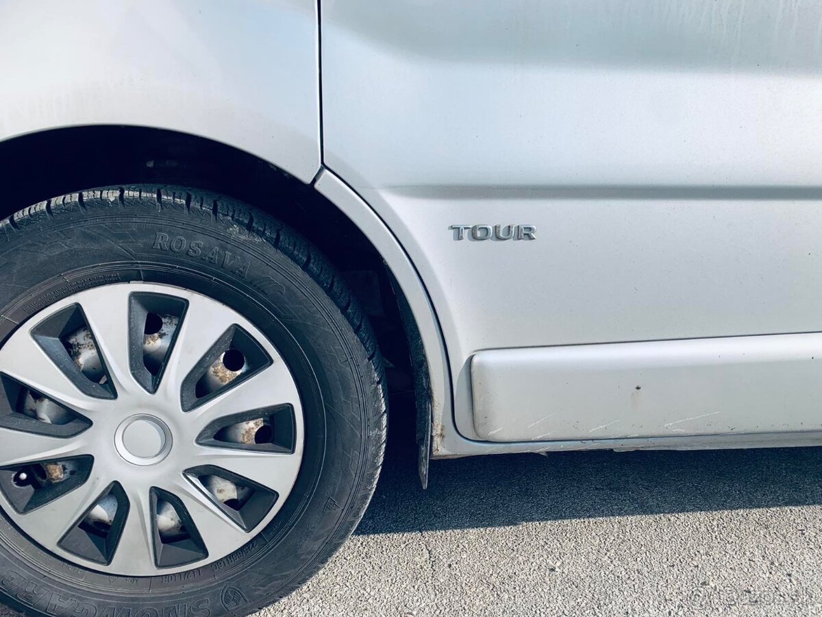 Opel Vivaro 2.5 107kw TOUR - 9