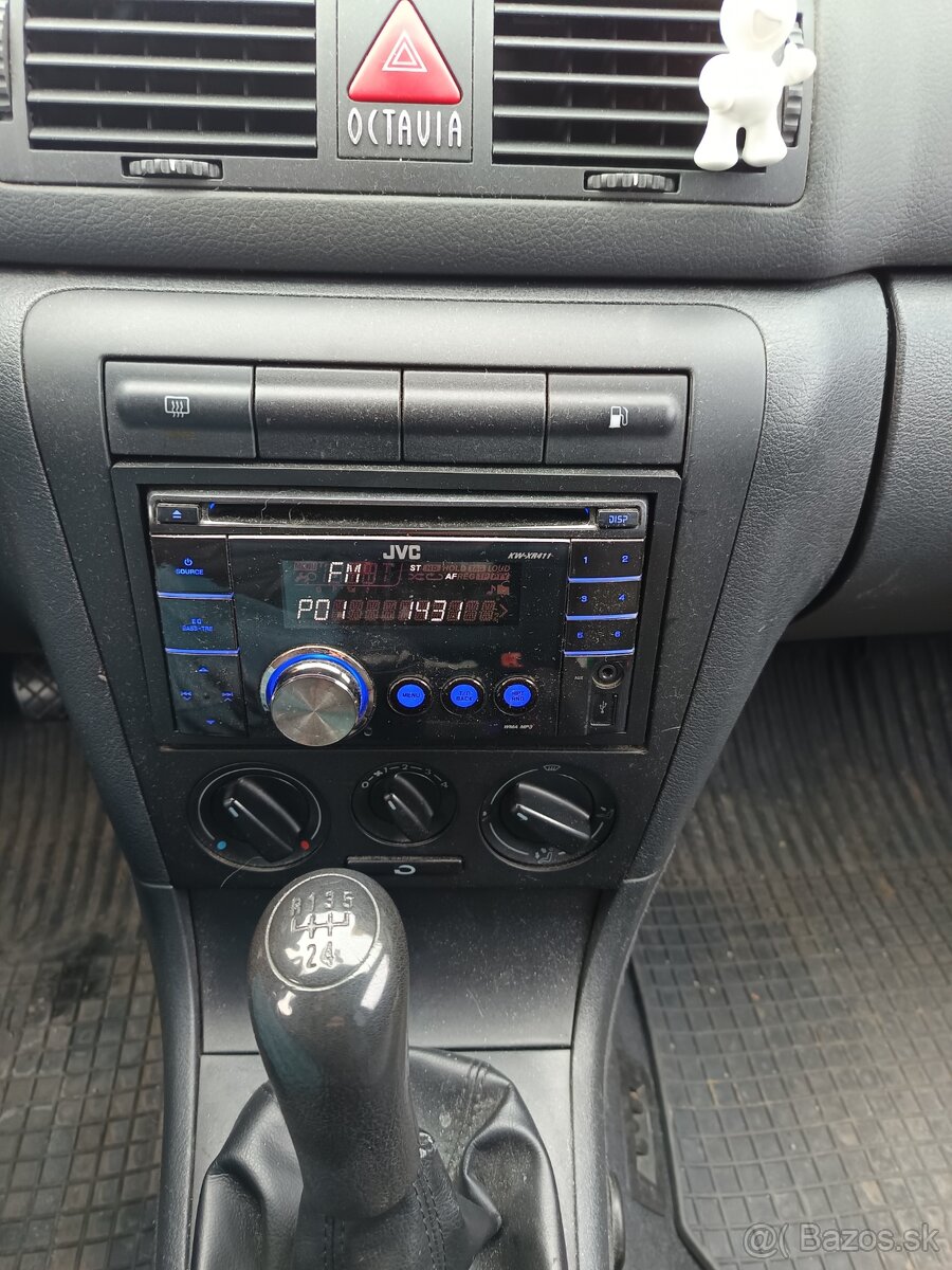 Škoda Octavia TDI 66kw r.v.2002 - 9