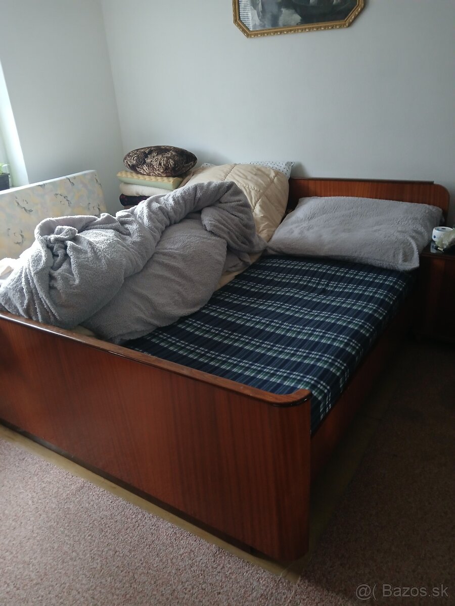 Nábytok - 9