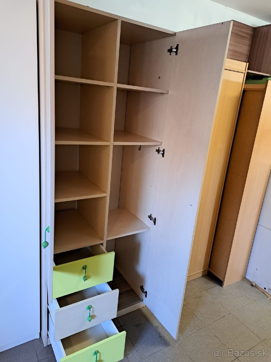 Kvalitná posteľ 90x200cm s matracom - 9