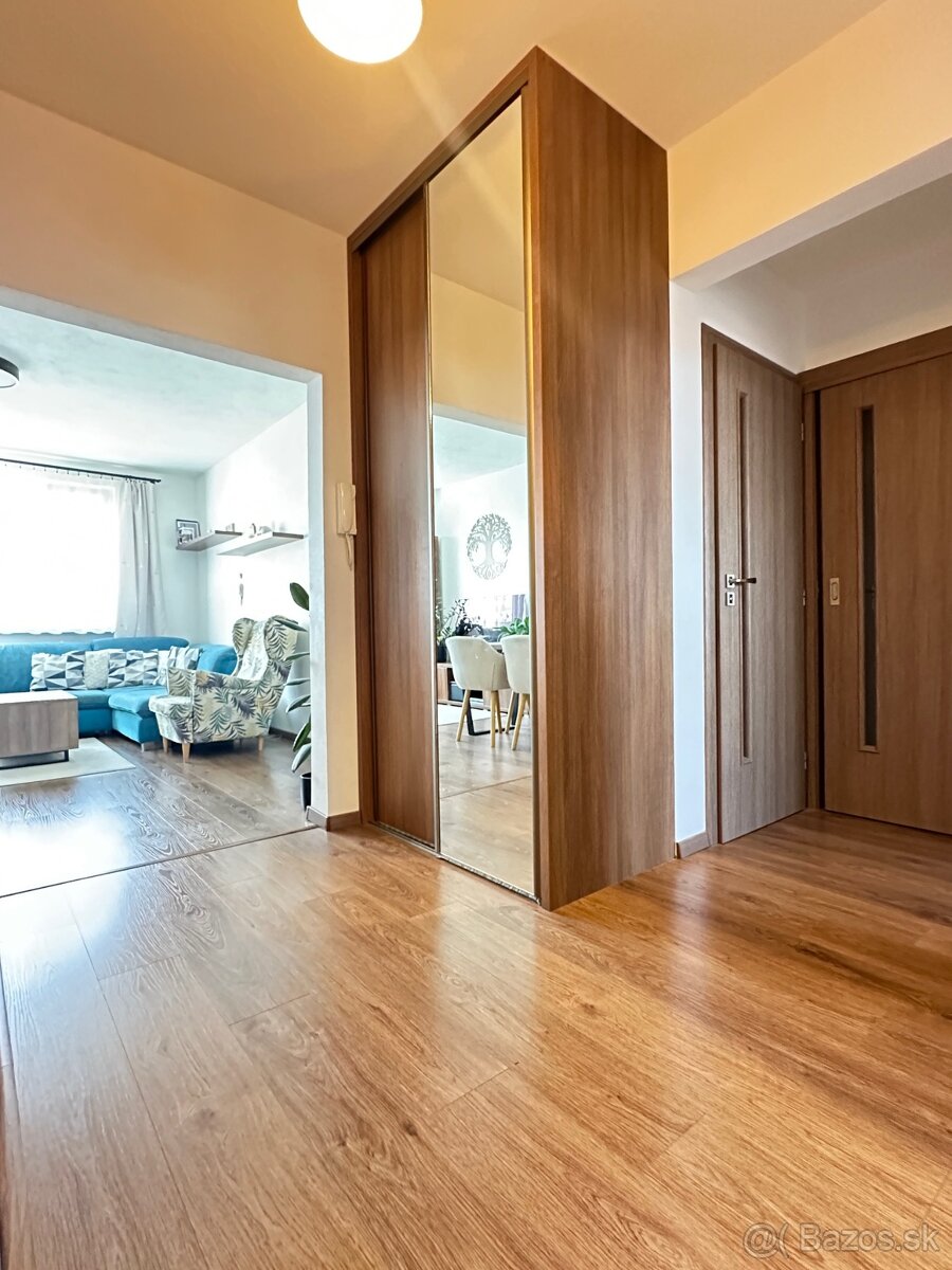 REZERVOVANÉ -3 izbový moderný byt s loggiou, blízke centrum - 9