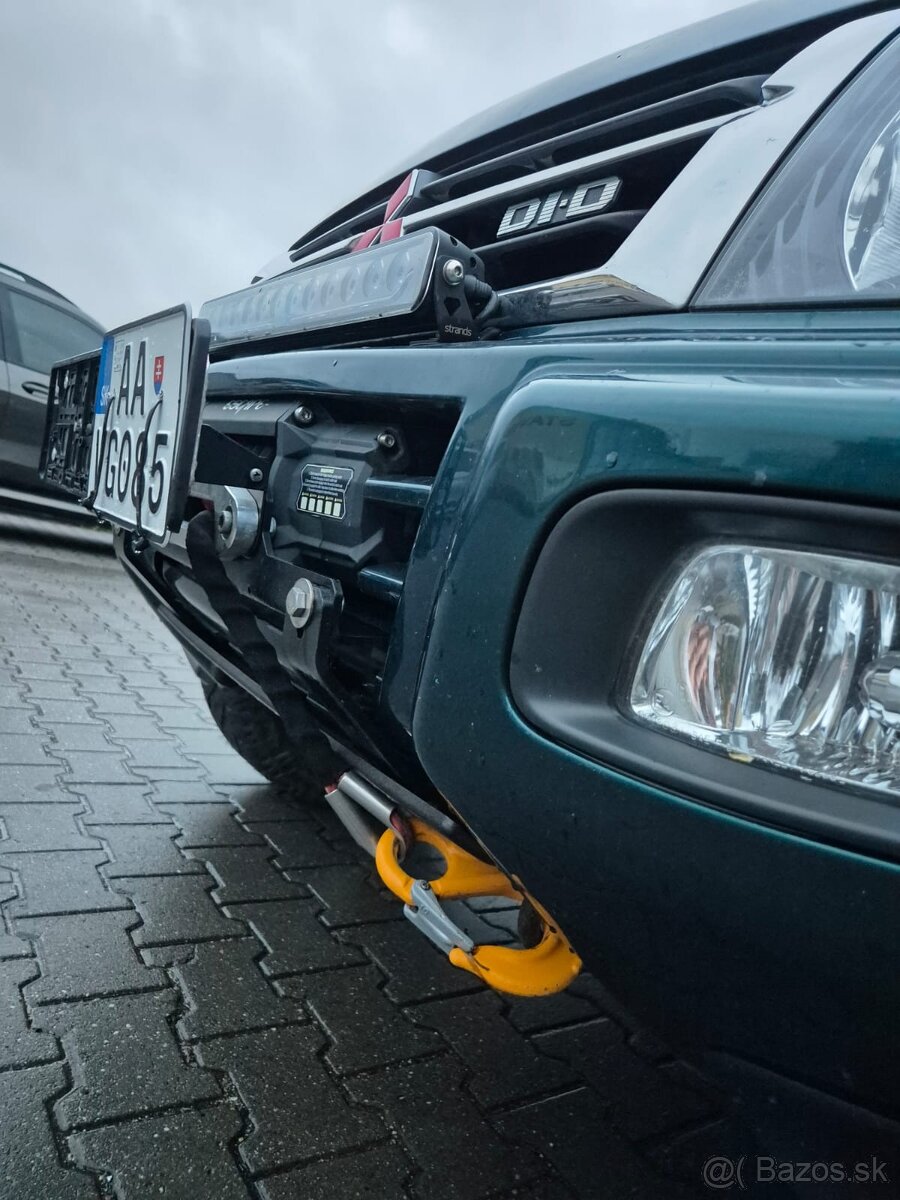 PAJERO 3.2 DID 3-Dv. 4X4 Manual, 2002 - 9