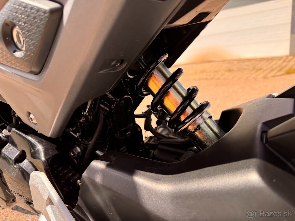 2020 HONDA MSX 125 ABS Perfektní zvuk, zábavná jízda Velmi - 9