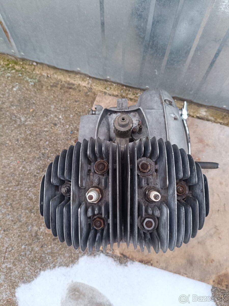 Motor Jawa 350 / 360 panelka - 9