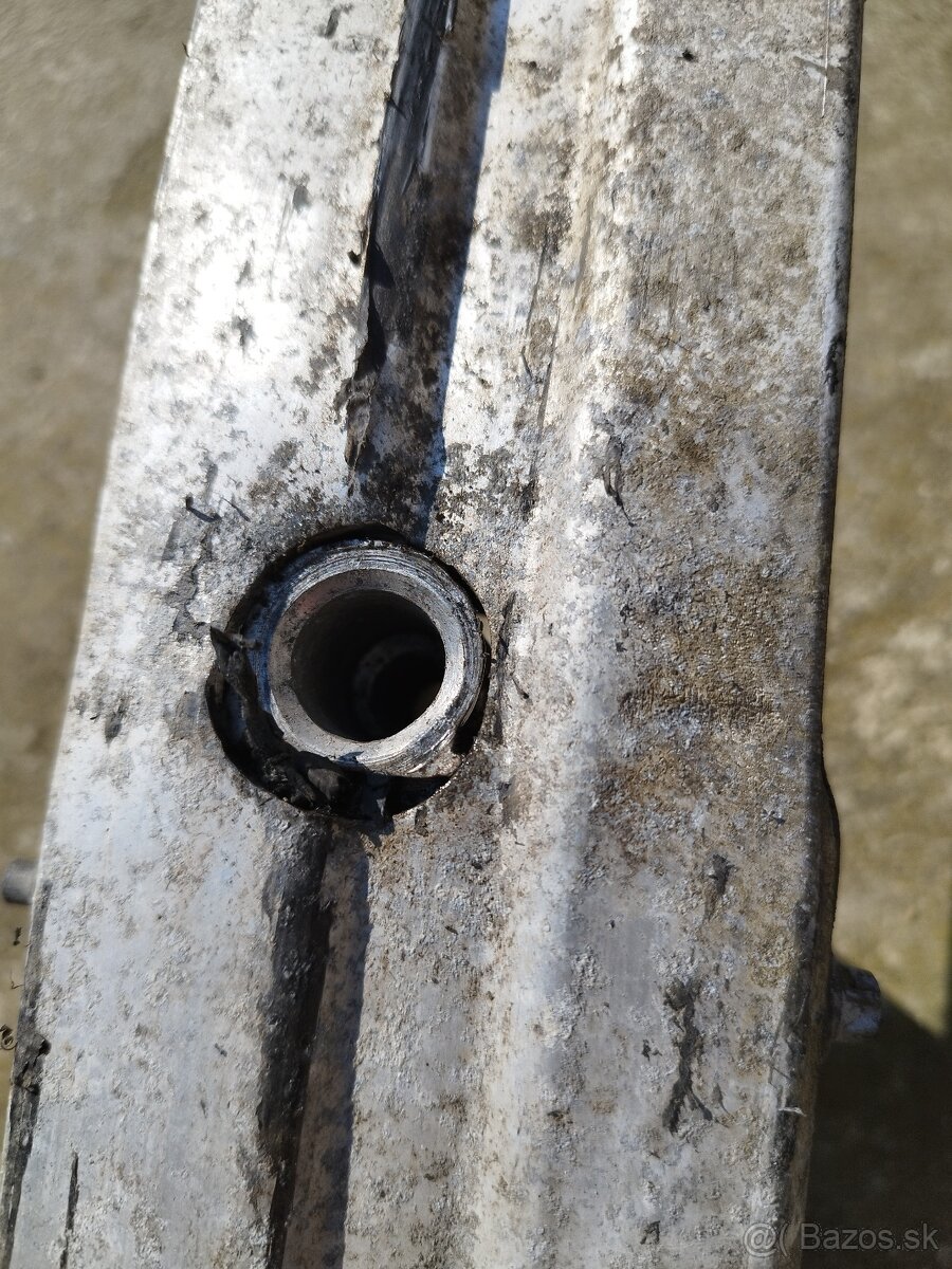 Diely na predok Peugeot 308 - 9