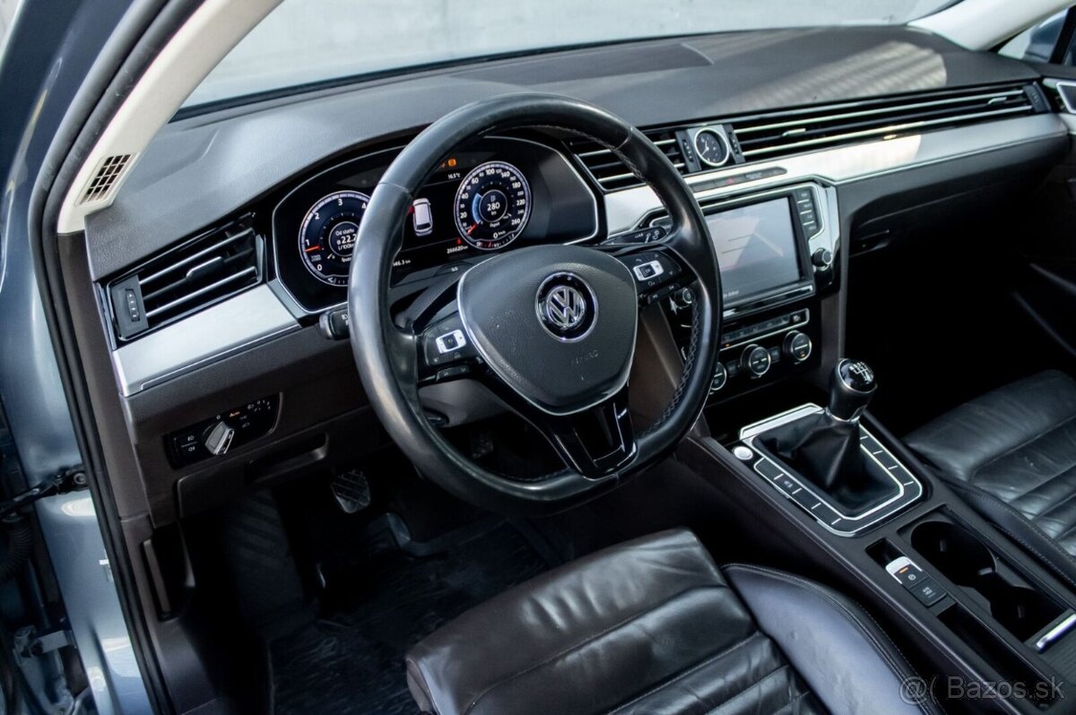 Volkswagen Passat - 9