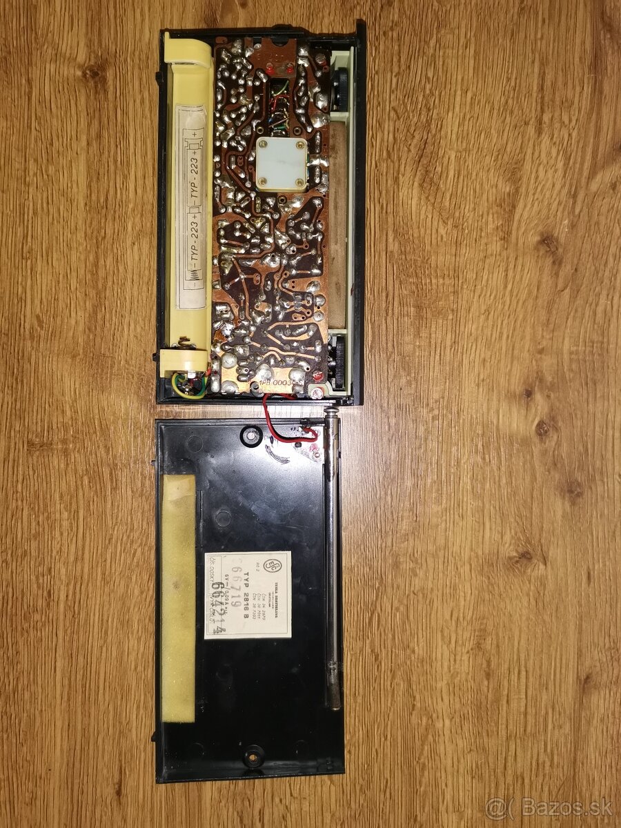 RÁDIOPRIJÍMAČ TESLA 2816B MAMBO - 9