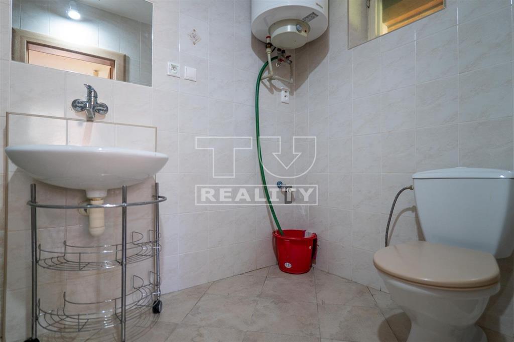 (REZERVOVANÉ)TEHLOVÝ RODINNÝ DOM ZA CENU BYTU, BELÁ,... - 9