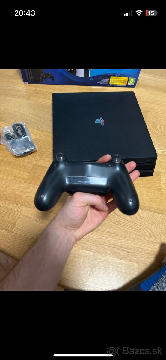 PS4 PRO - 9