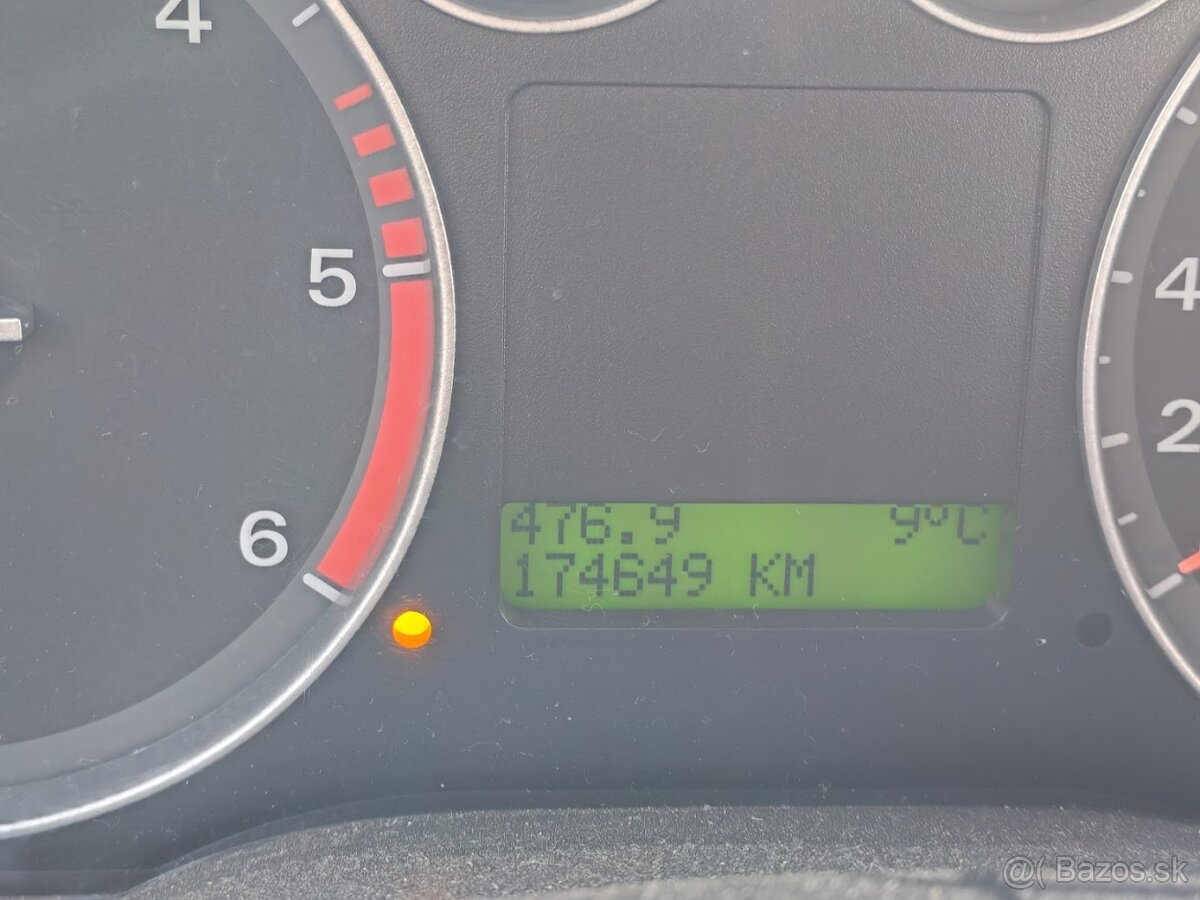 predám auto FORD FOCUS 2006 - 1500€ - 9