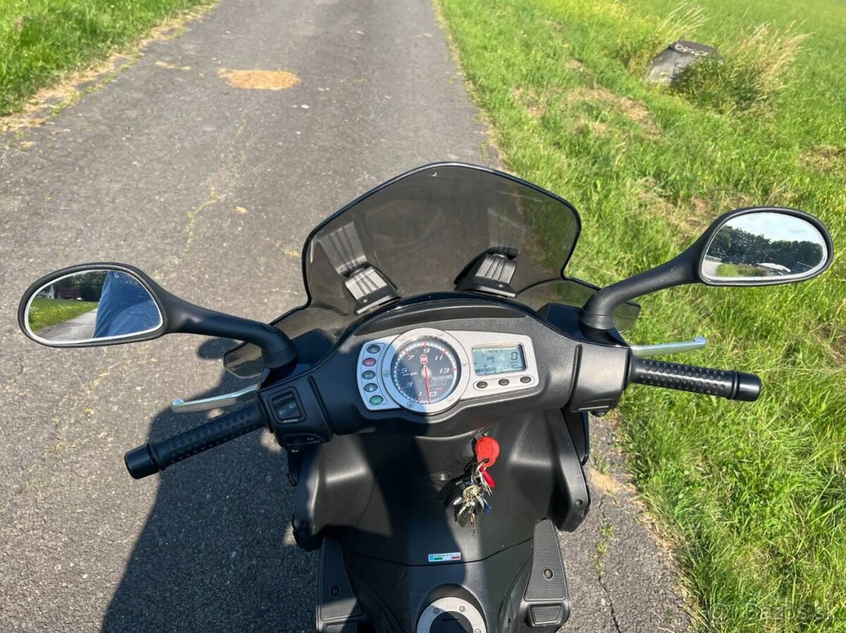 Gilera Runner 200 ST - 9