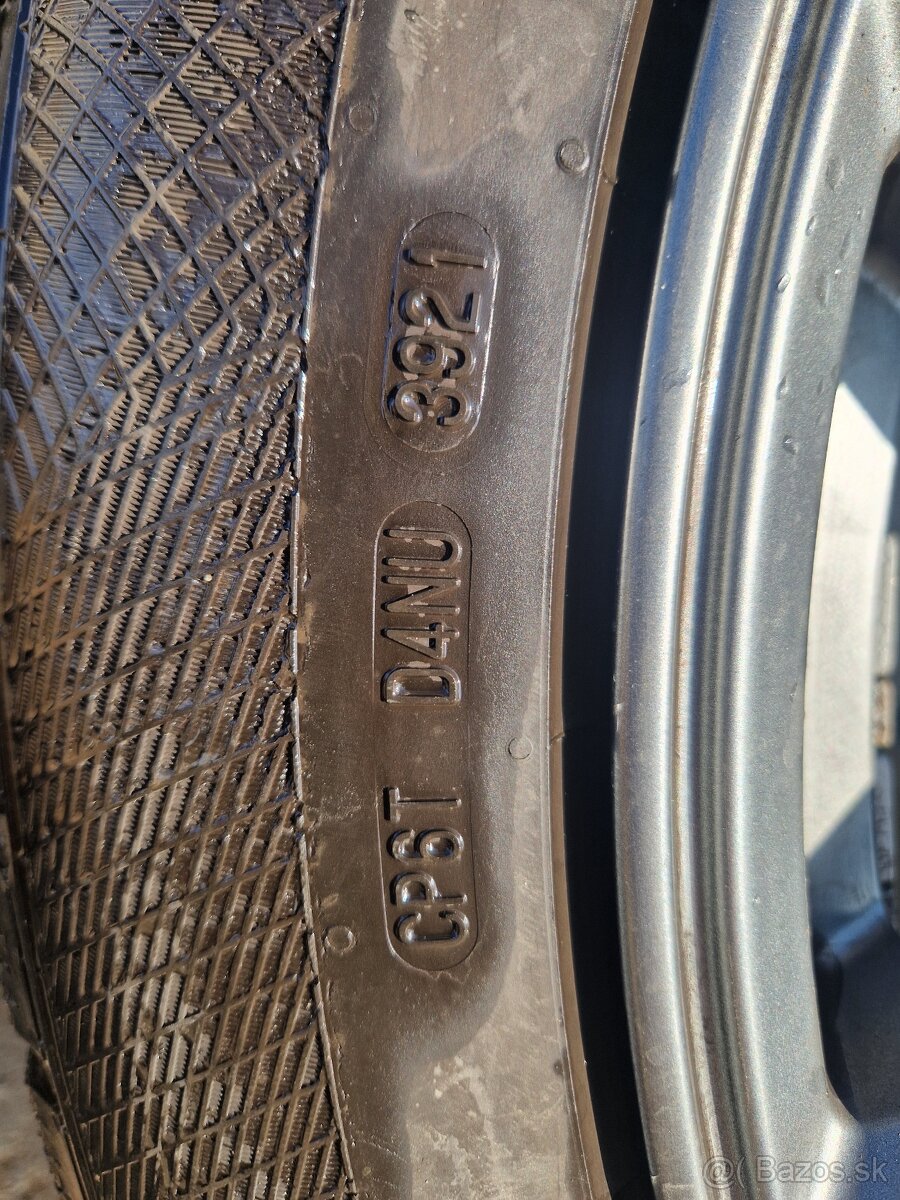Sada 22" Mercedes disky + zimní pneu Continental WinterCont - 9