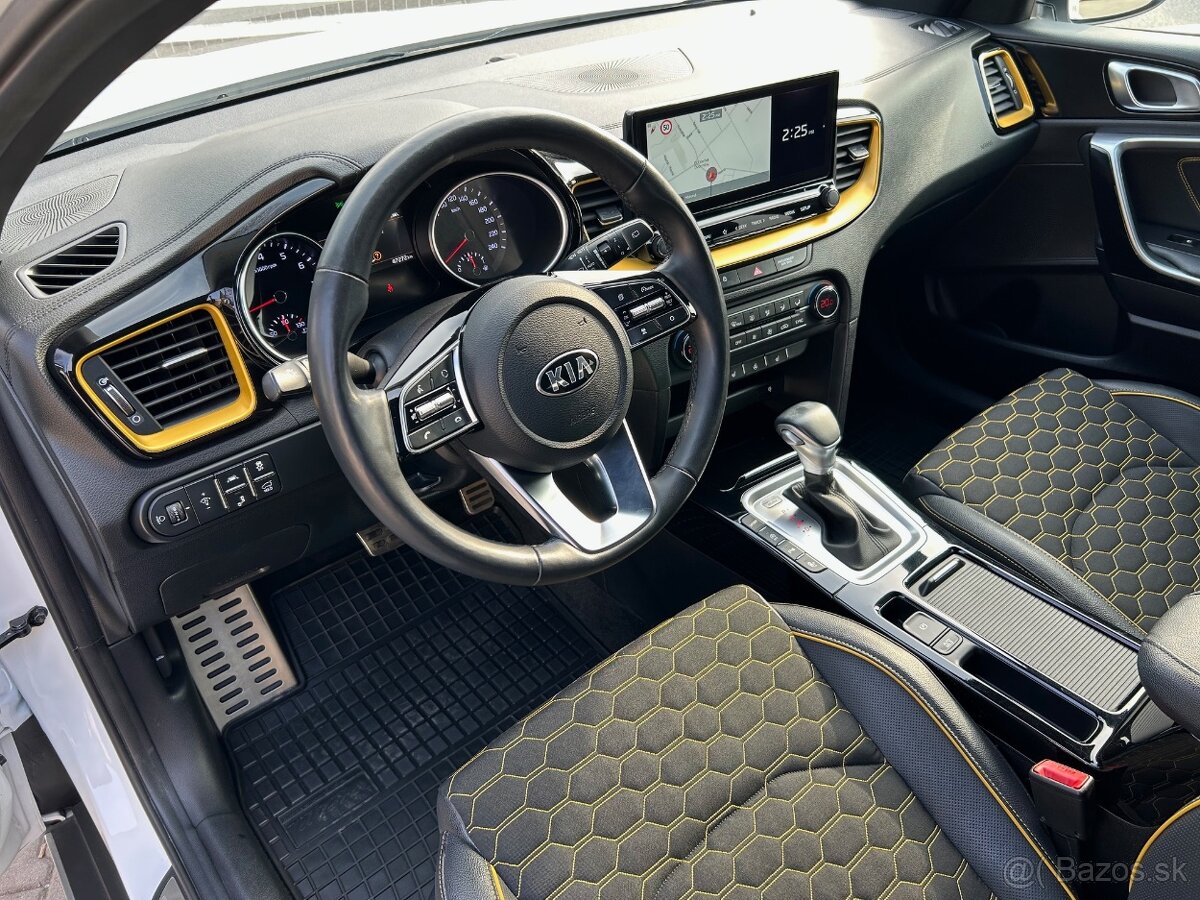 Kia XCeed 1.4 T-GDi Platinum A/T - 9