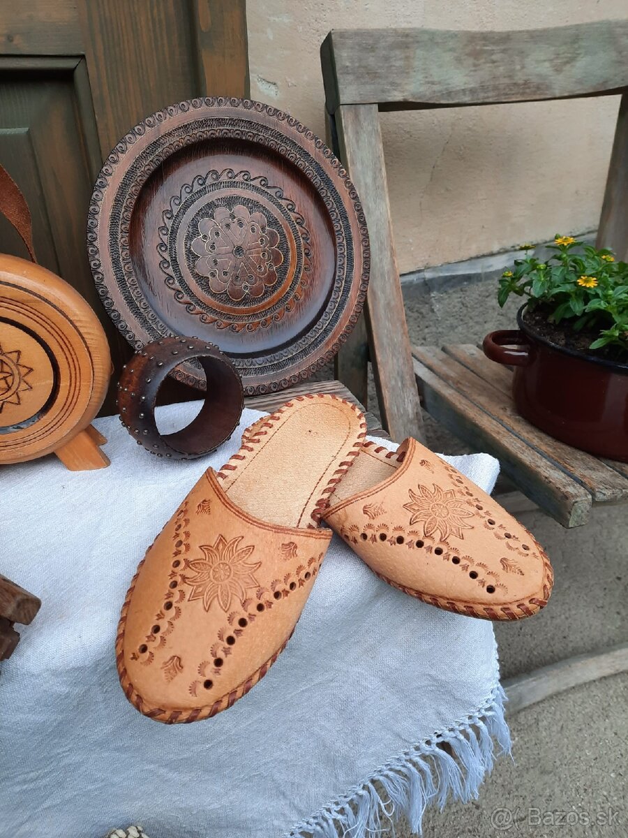 Na chalupu vešiak+zrkadlo - 9