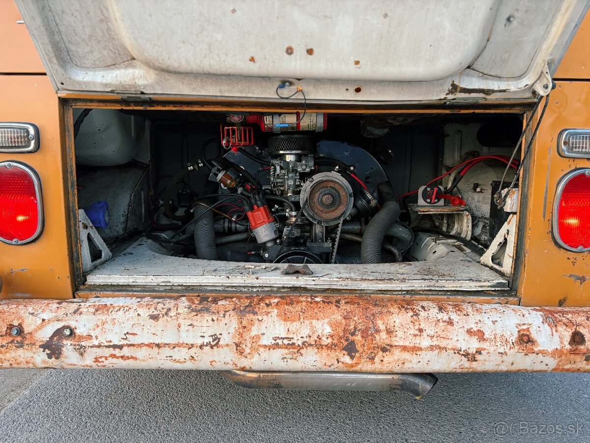 VW T2a deluxe - 9