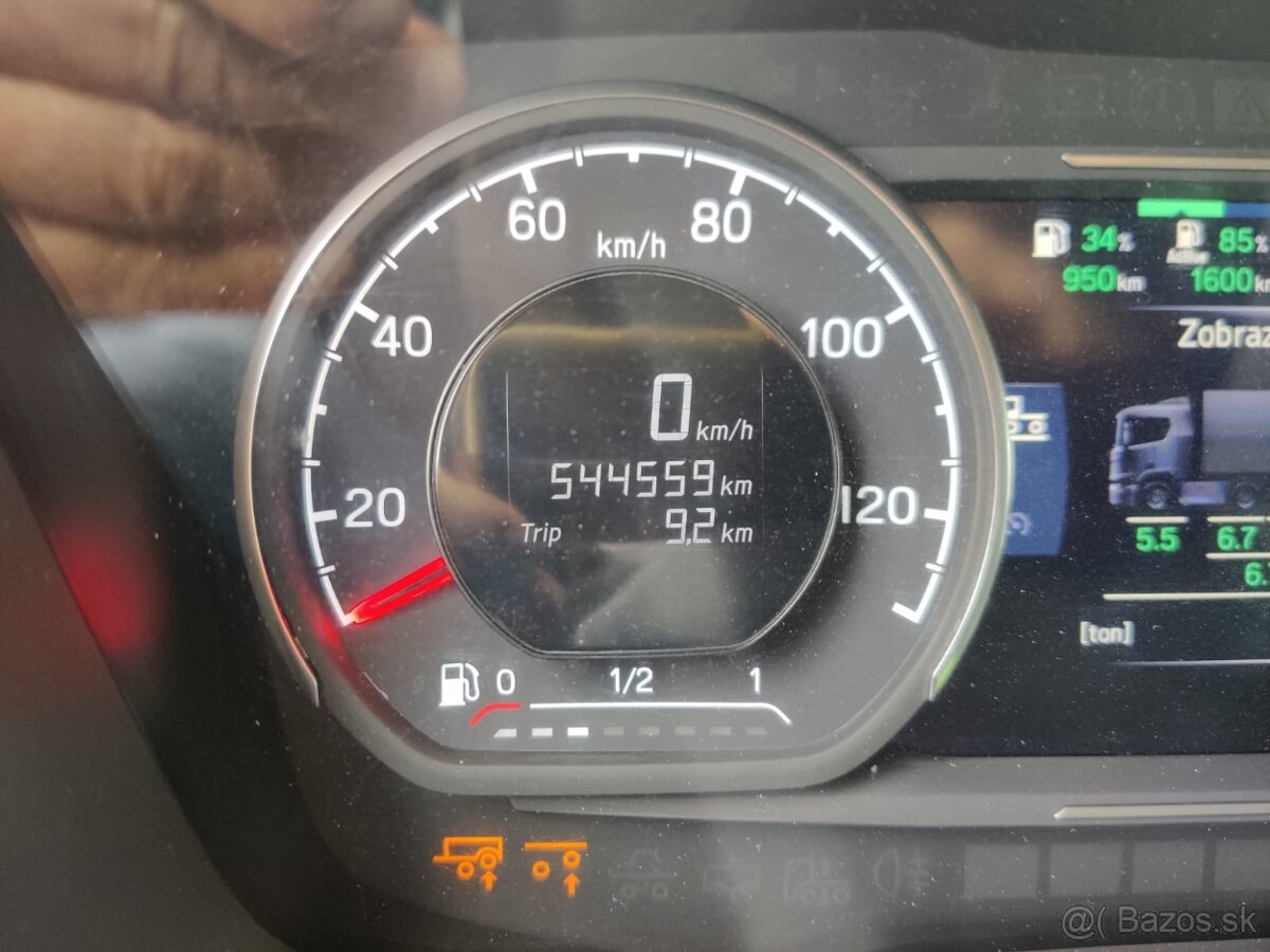 Tahač návěsu SCANIA S500 A6x2NB - 9