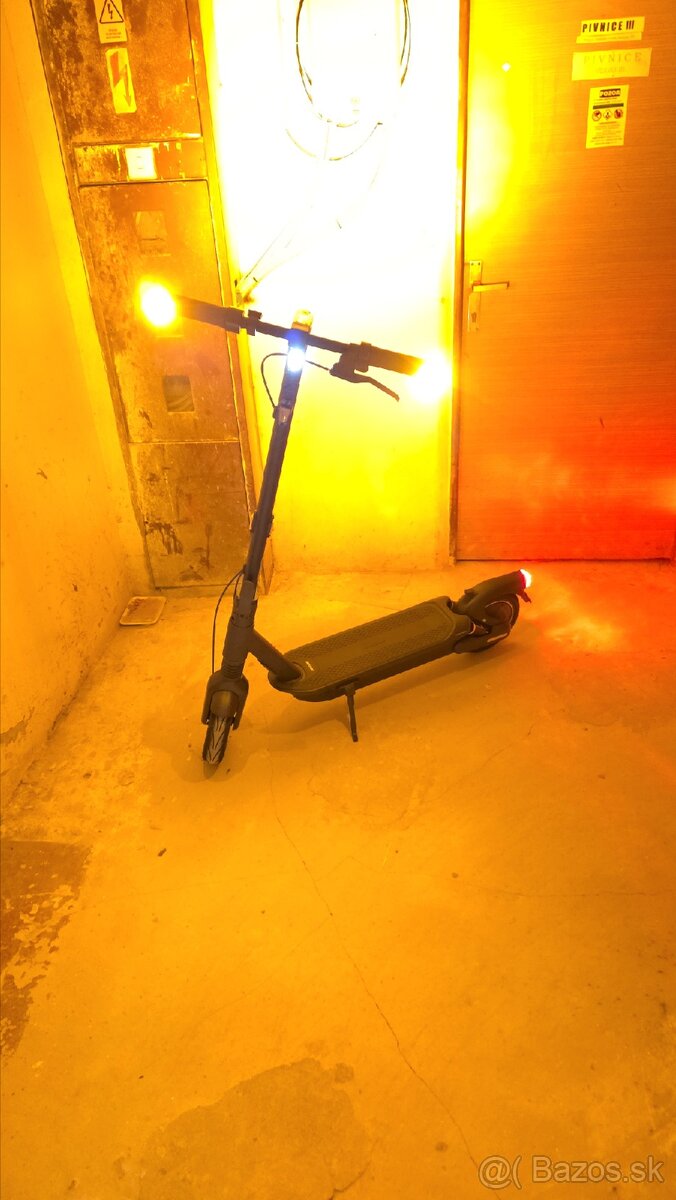 Ninebot MaxG2(druha). Najazd LEN 200km - 9