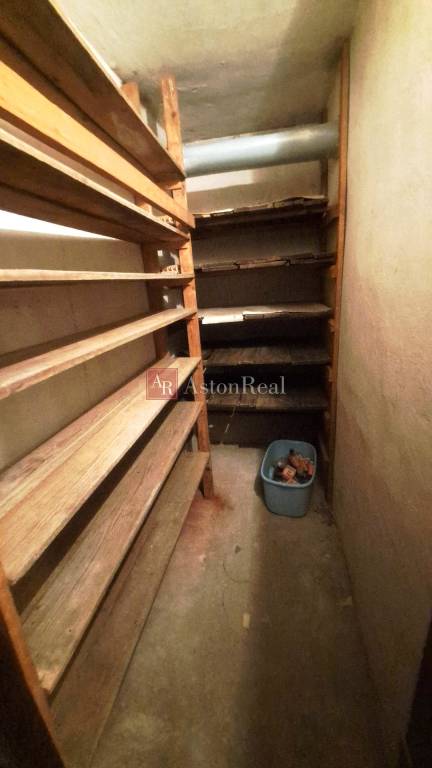 Veľký 3izbový BYT+GARÁŽ v blízkosti centra Banskej Bystrice, - 9