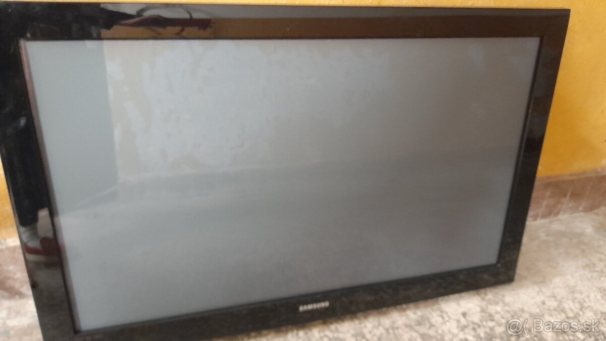 Samsung Plasma Display - 9