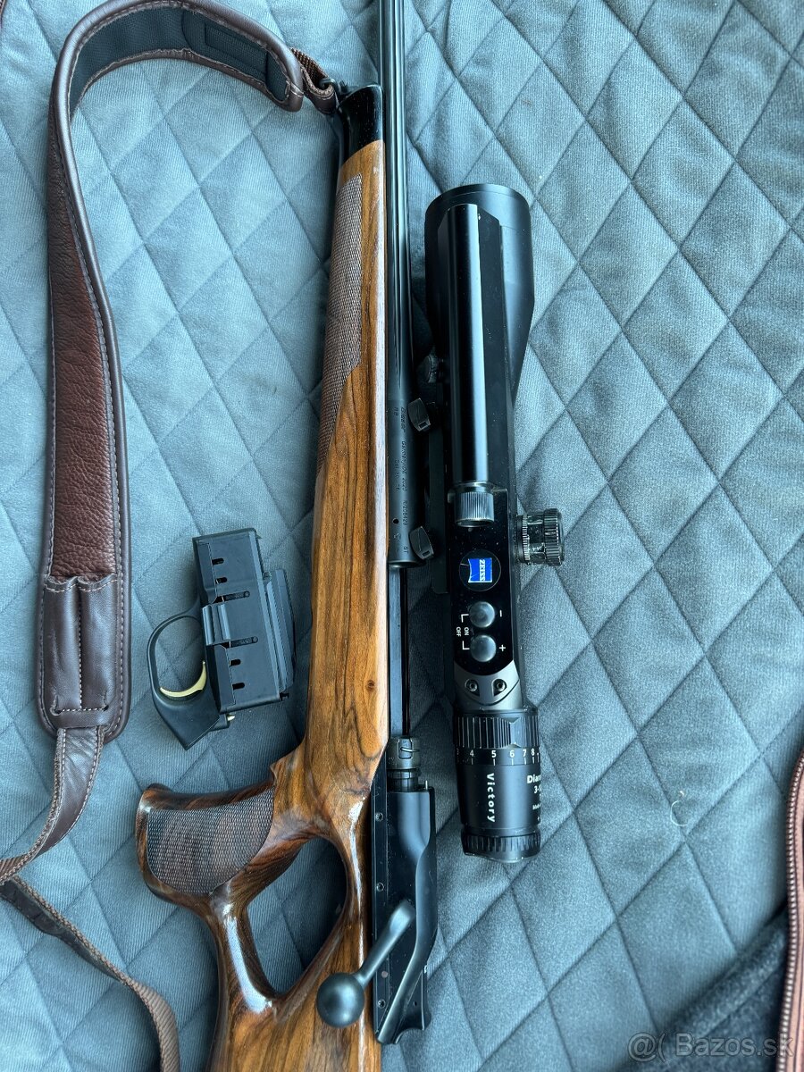 Blaser R8 Success pre Ĺaváka - 9