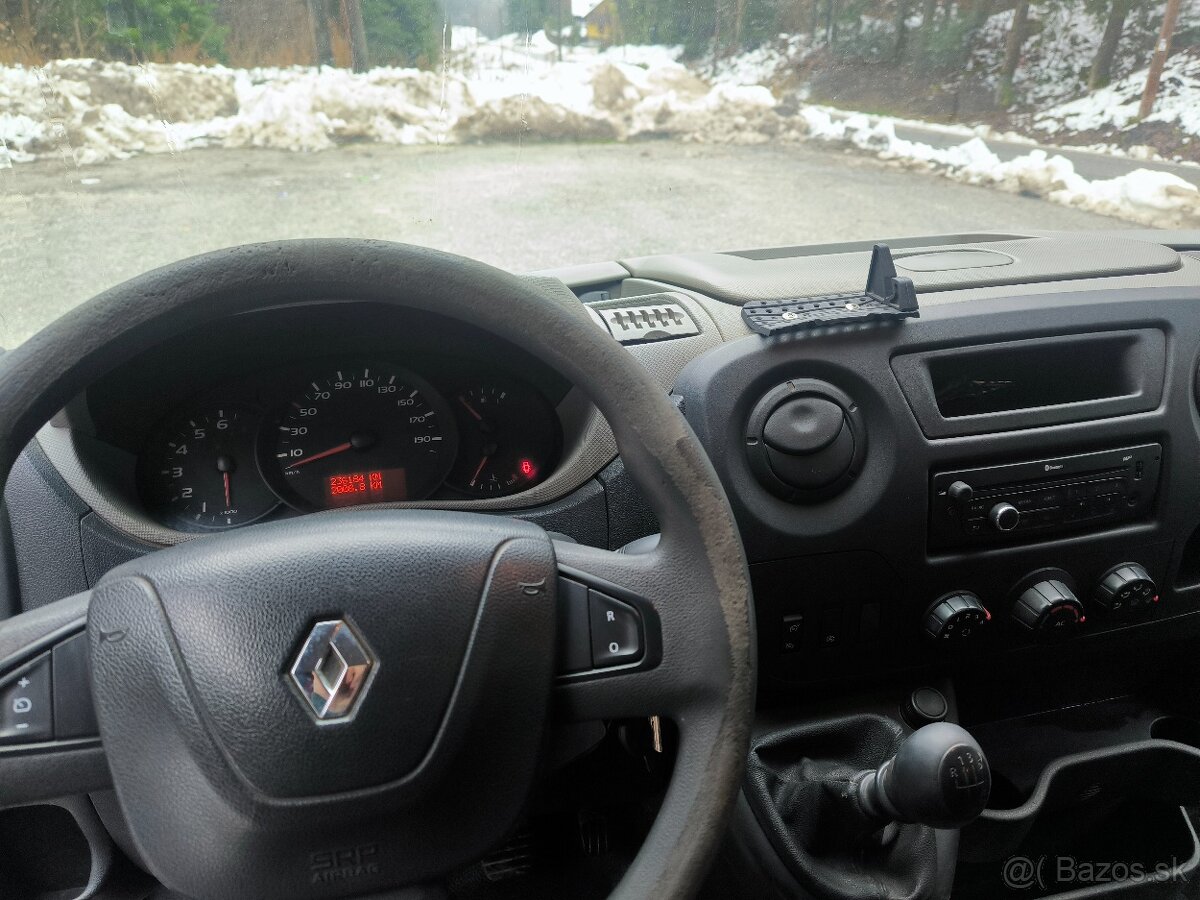 Renault master 7- miestny - 9