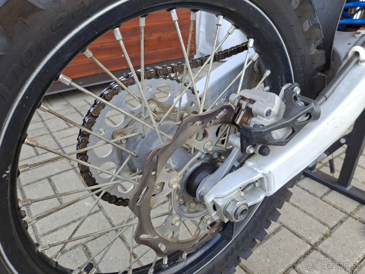 Predám Yamaha YZF 250 - 9