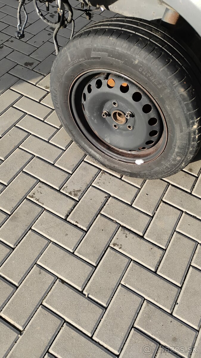 Nahradne diely touran - 9