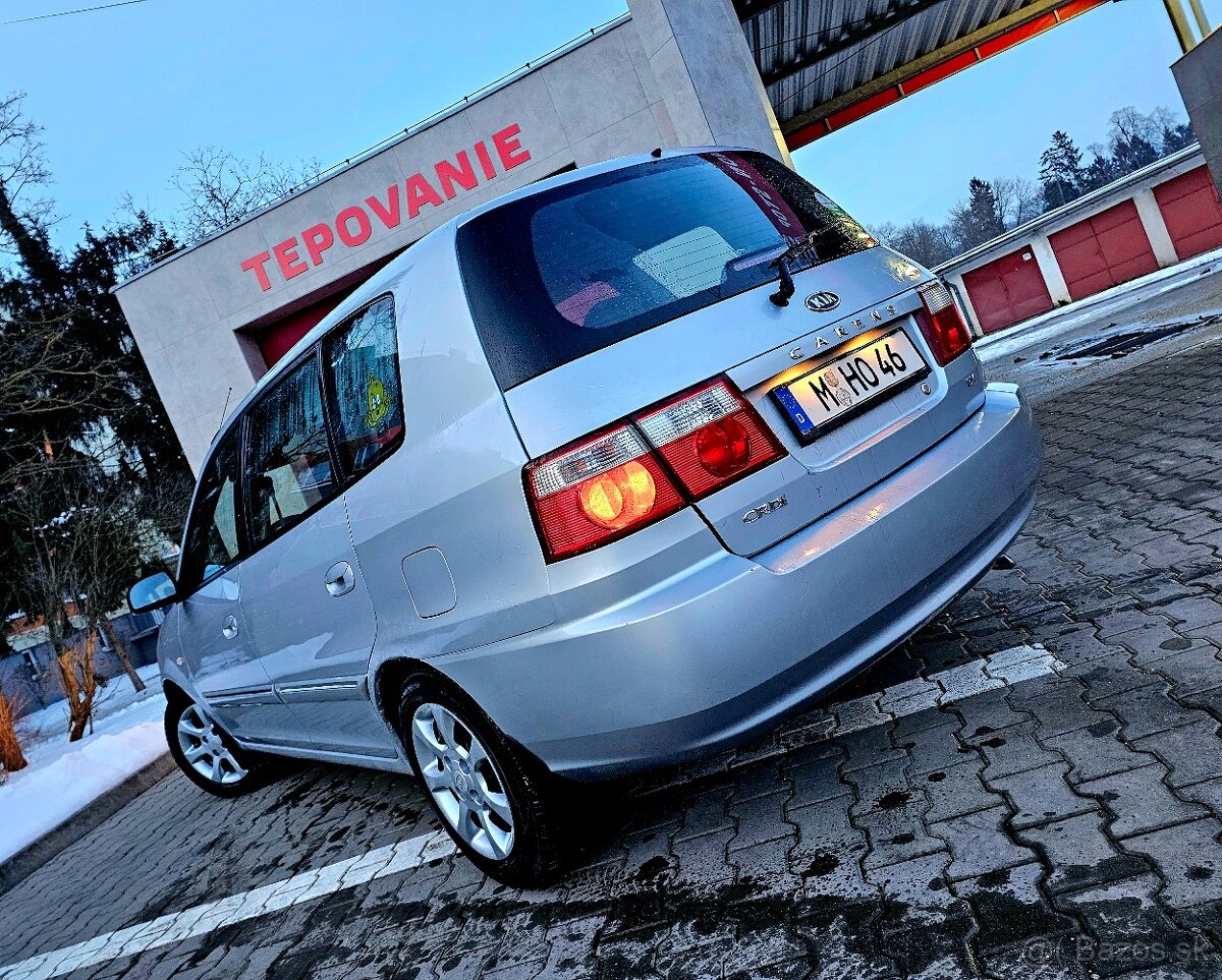 Kia Carens VAN 2 0 CRDI 83KW - 9