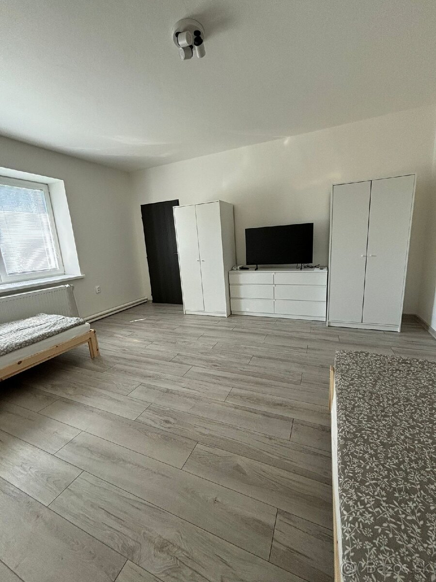 Prenájom izby v rodinnom dome - 9