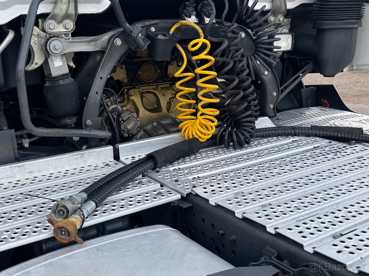 Prodám tahač MERCEDES-BENZ ACTROS 1848 E6 dvouokruhová hydr. - 9