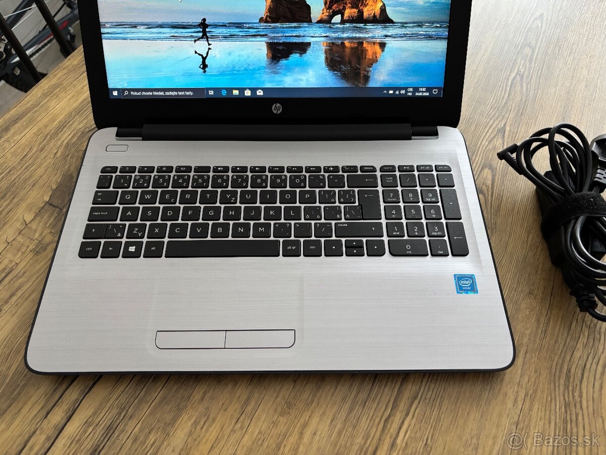 HP/Notebook/4GB RAM DDR4/500GB SSHD/Intel HD 2GB Grafika - 9