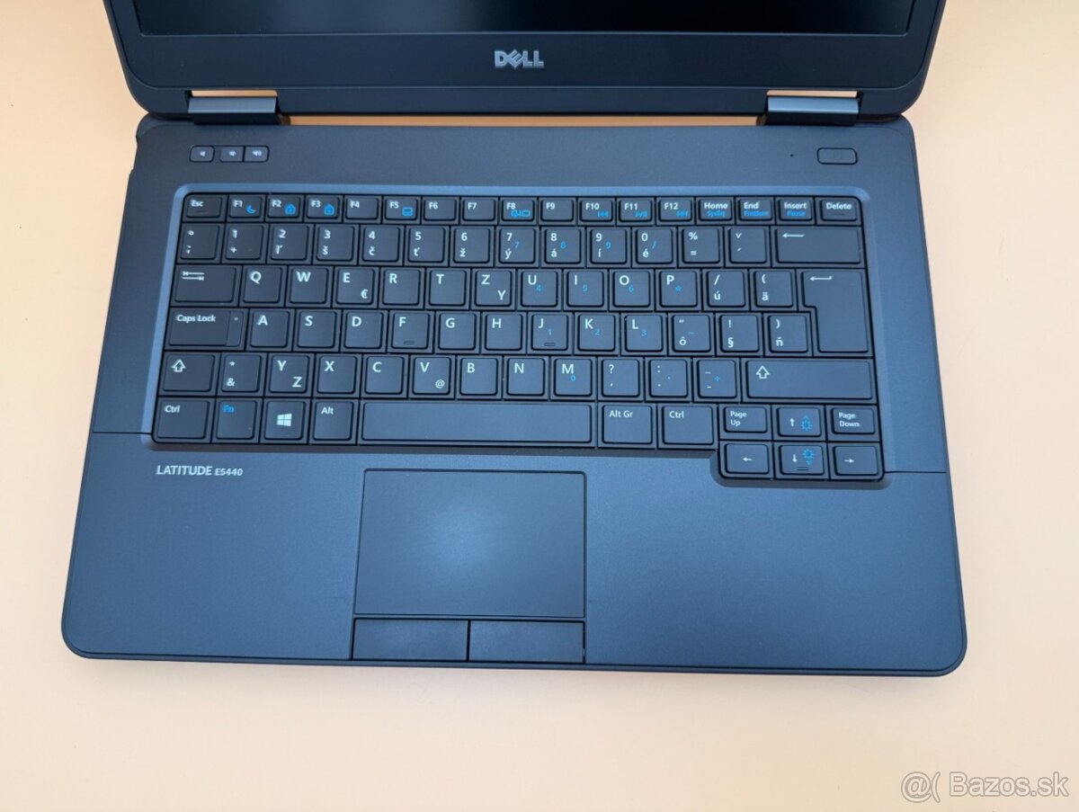 Dell Latitude E5440 / i5 / 8GB RAM / 256GB SSD / NVIDIA - 9