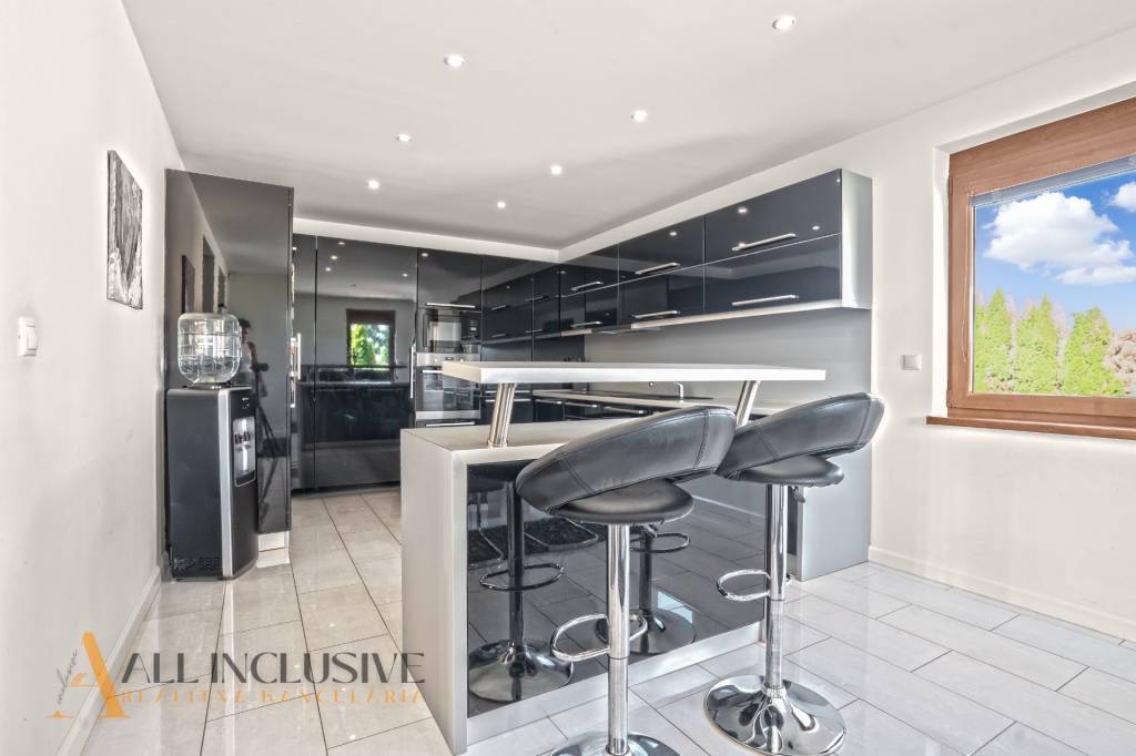ALL INCLUSIVE | NA PREDAJ LUXUSNÝ 5-IZBOVÝ RODINNÝ DOM | TOP - 9