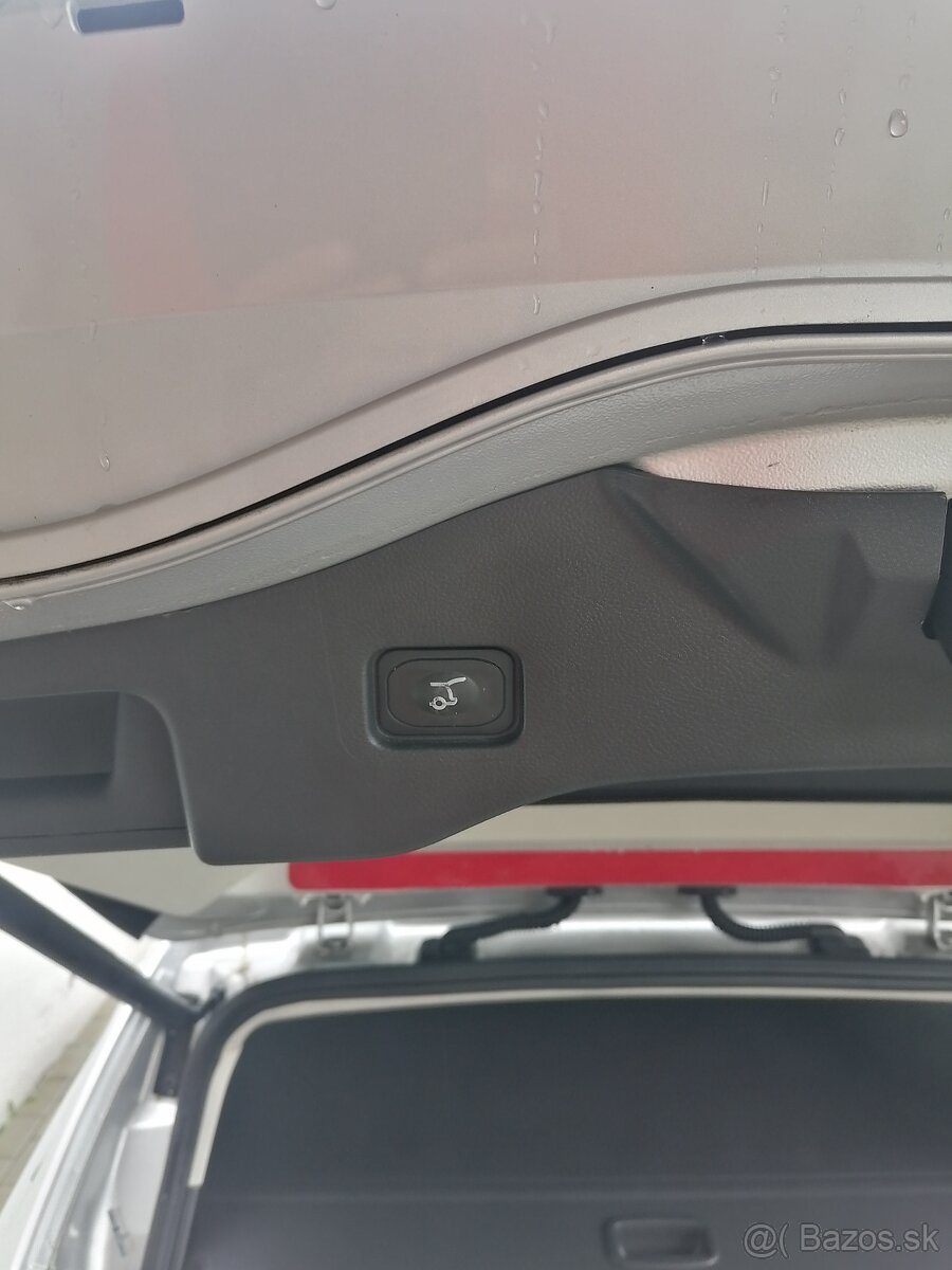 Ford Mondeo Combi 2.0 TDCi Titanium A/6 - 9