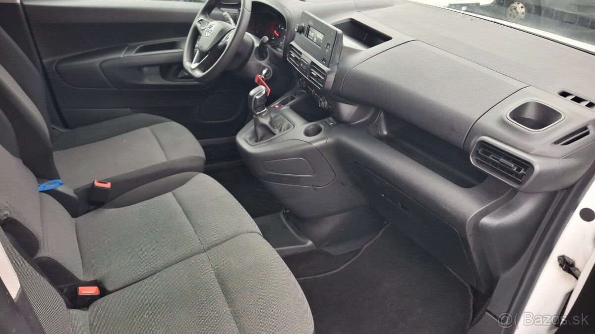 Opel Combo 1.5 CDTI - 9