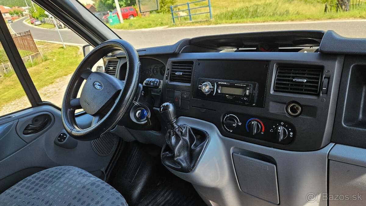 Ford Transit 2.2 TDCI - 9