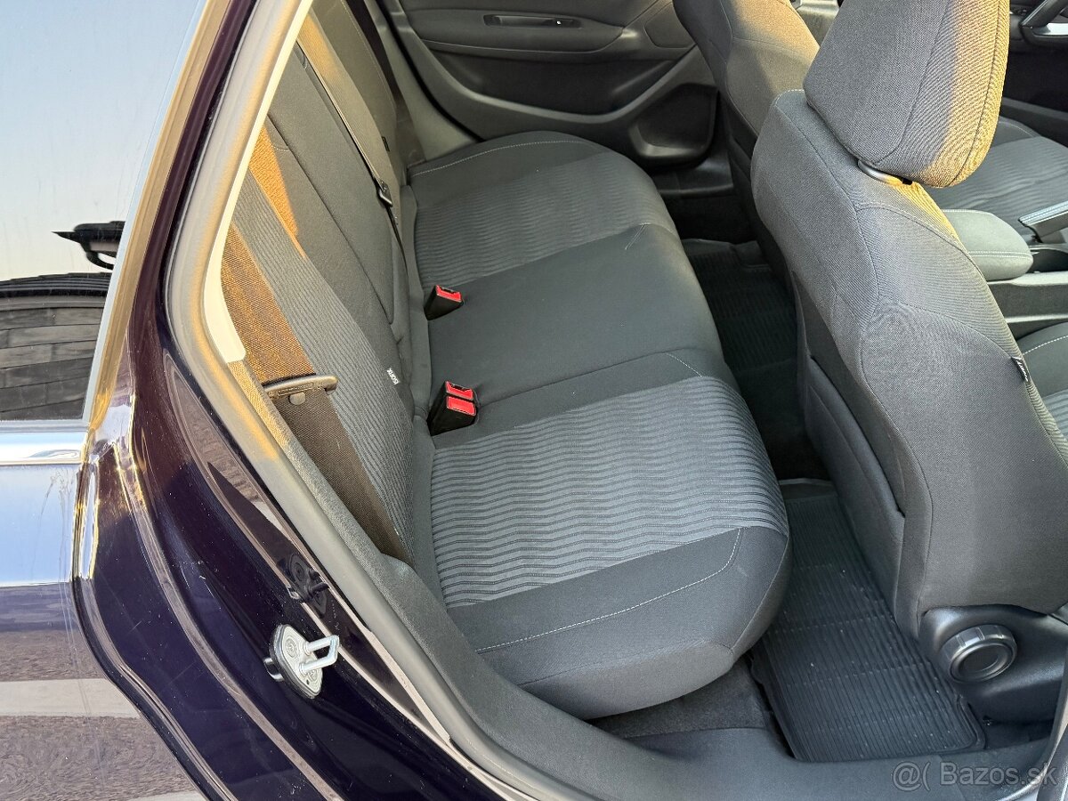 Peugeot 308 Break/SW SW 1.2 e-THP 130k Active - 9