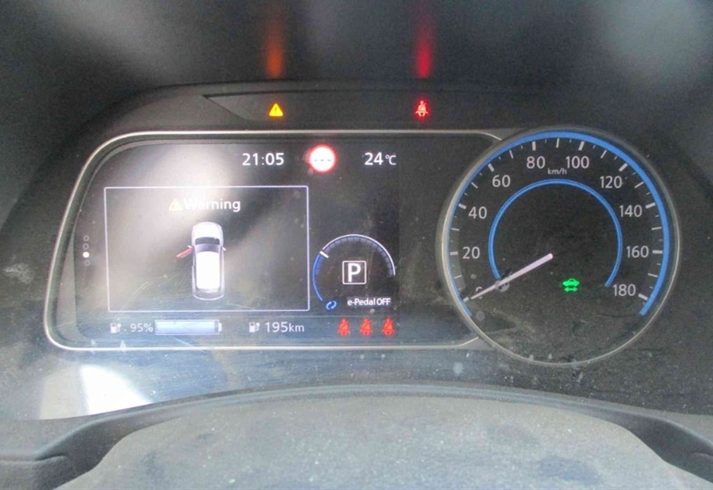 Nissan Leaf 2019, 38tis.km, odpočet DPH; cena len 8.999€+DPH - 9