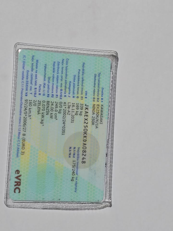 Kawasaki Ninja 250r - 9