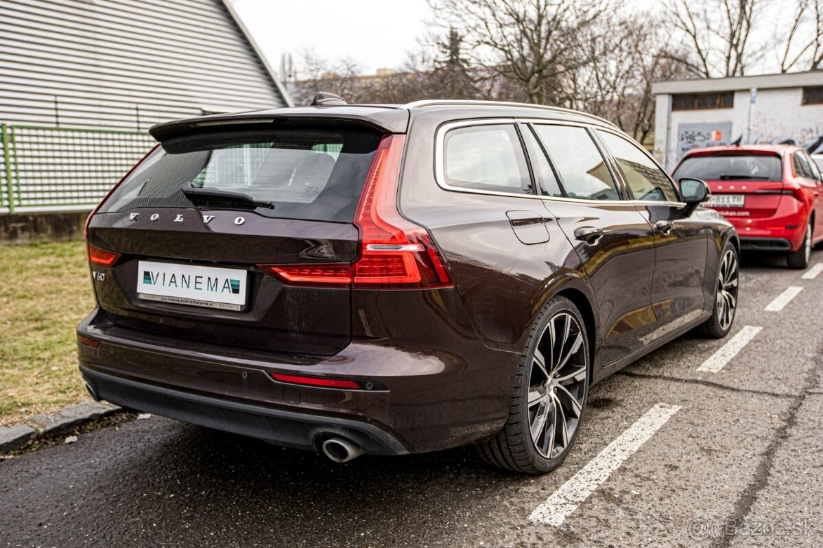 Volvo V60 D3 Momentum Pro A/T - 9